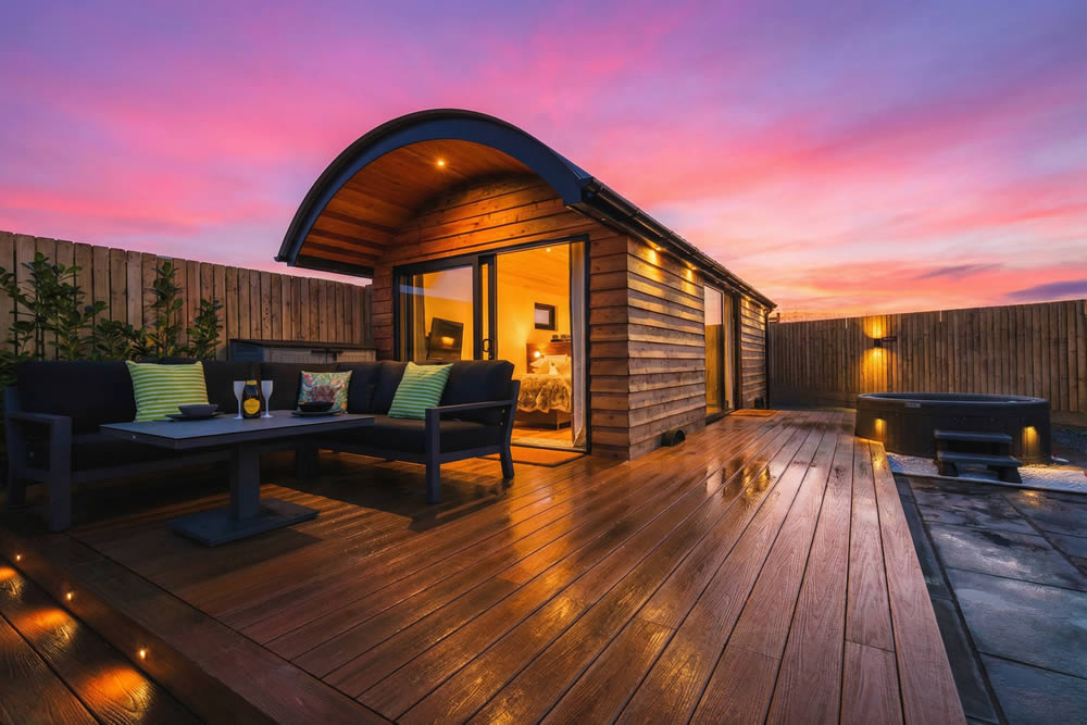 Luxury Mountain View Huts