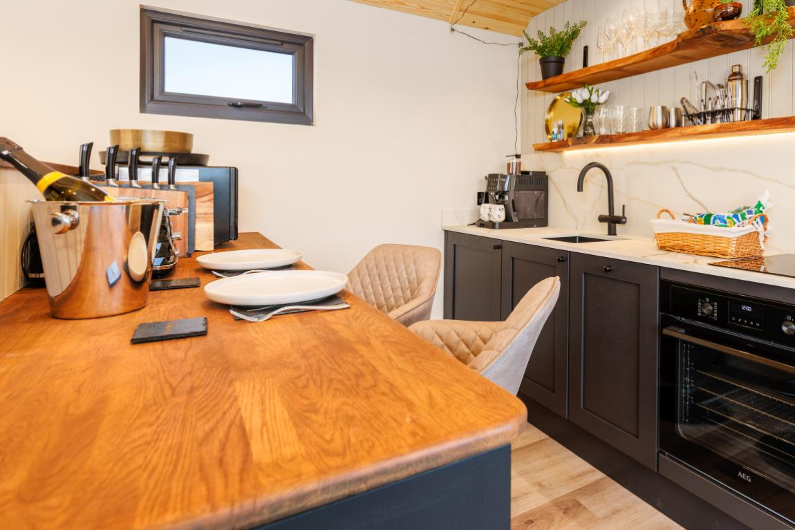 luxury-hottub-huts12