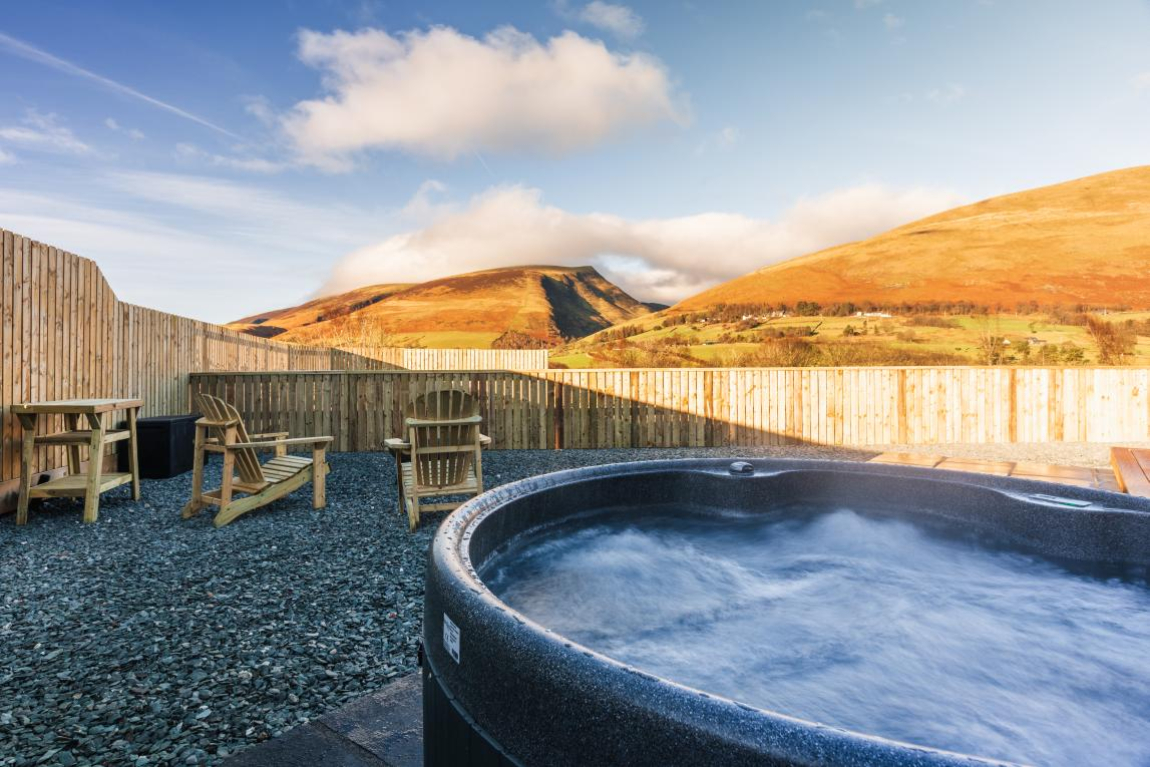 luxury-hottub-huts36